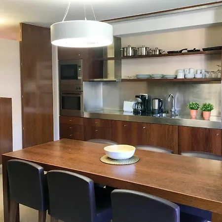 Comfortable With Shared Pool In 110 M² Guia (Faro)