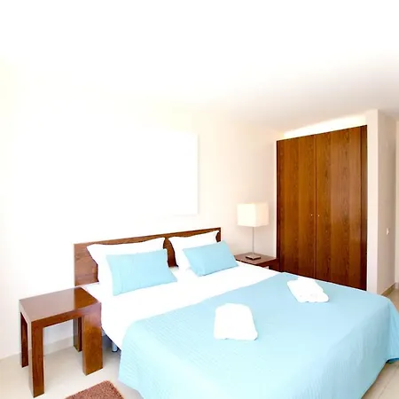 Apartamento Comfortable With Shared Pool In 110 M² Guia (Faro)